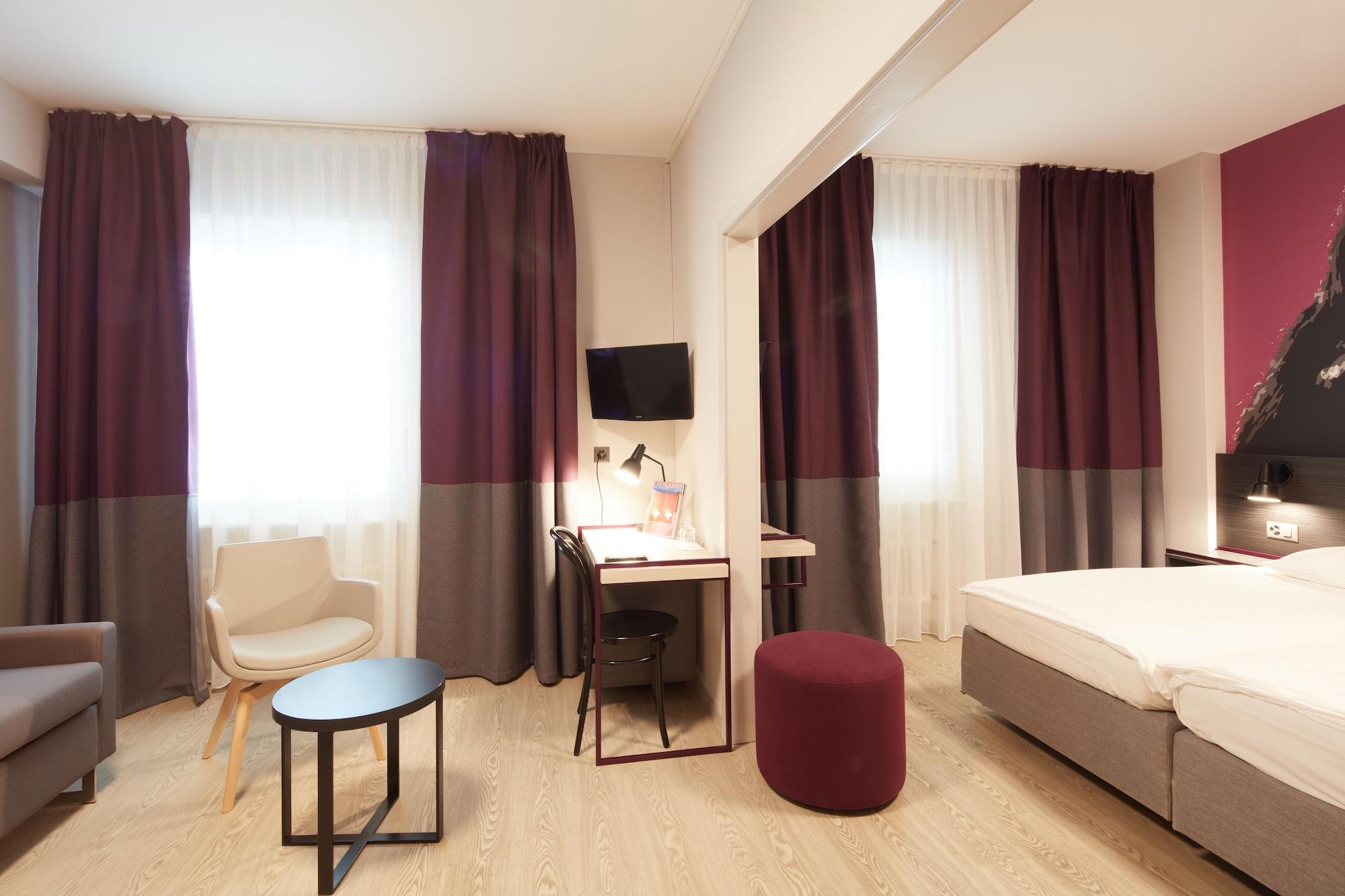 Hotel Crystal Lausanne Exterior photo